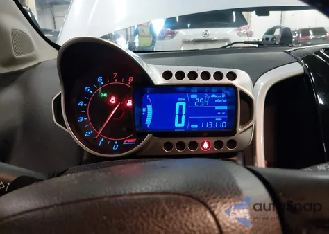 2015 Chevrolet Sonic Rs Manual из США, поврежденный, VIN 1G1JH6SB4F4107013